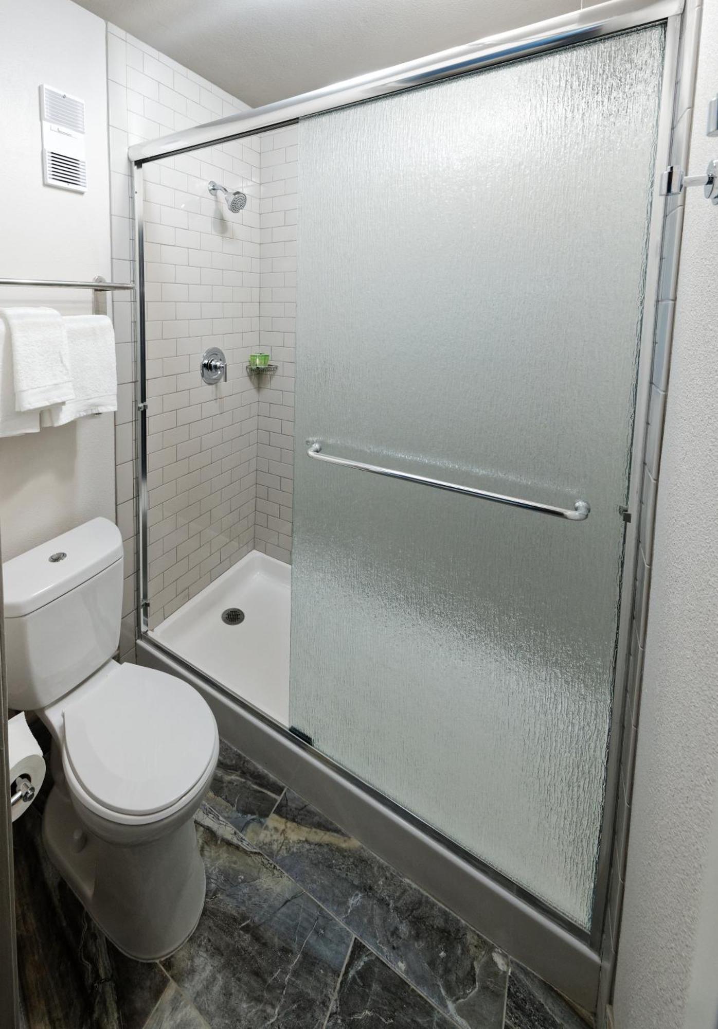 Deluxe King,1434215965:JPEG